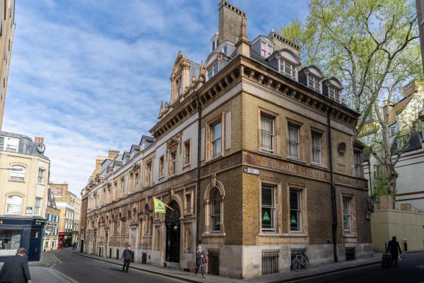 YHA London St Pancras